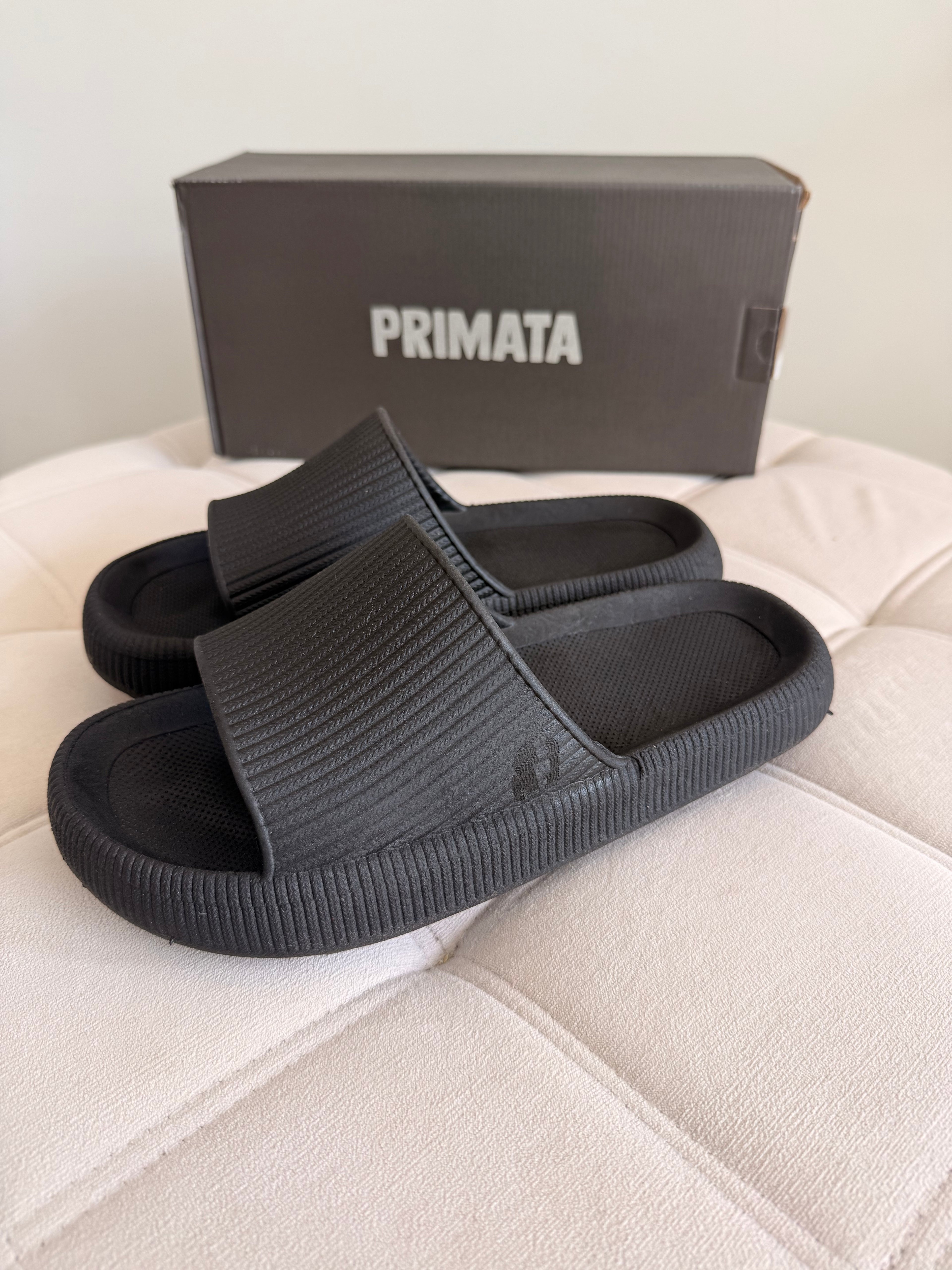 Chinelo Nuvem Primata