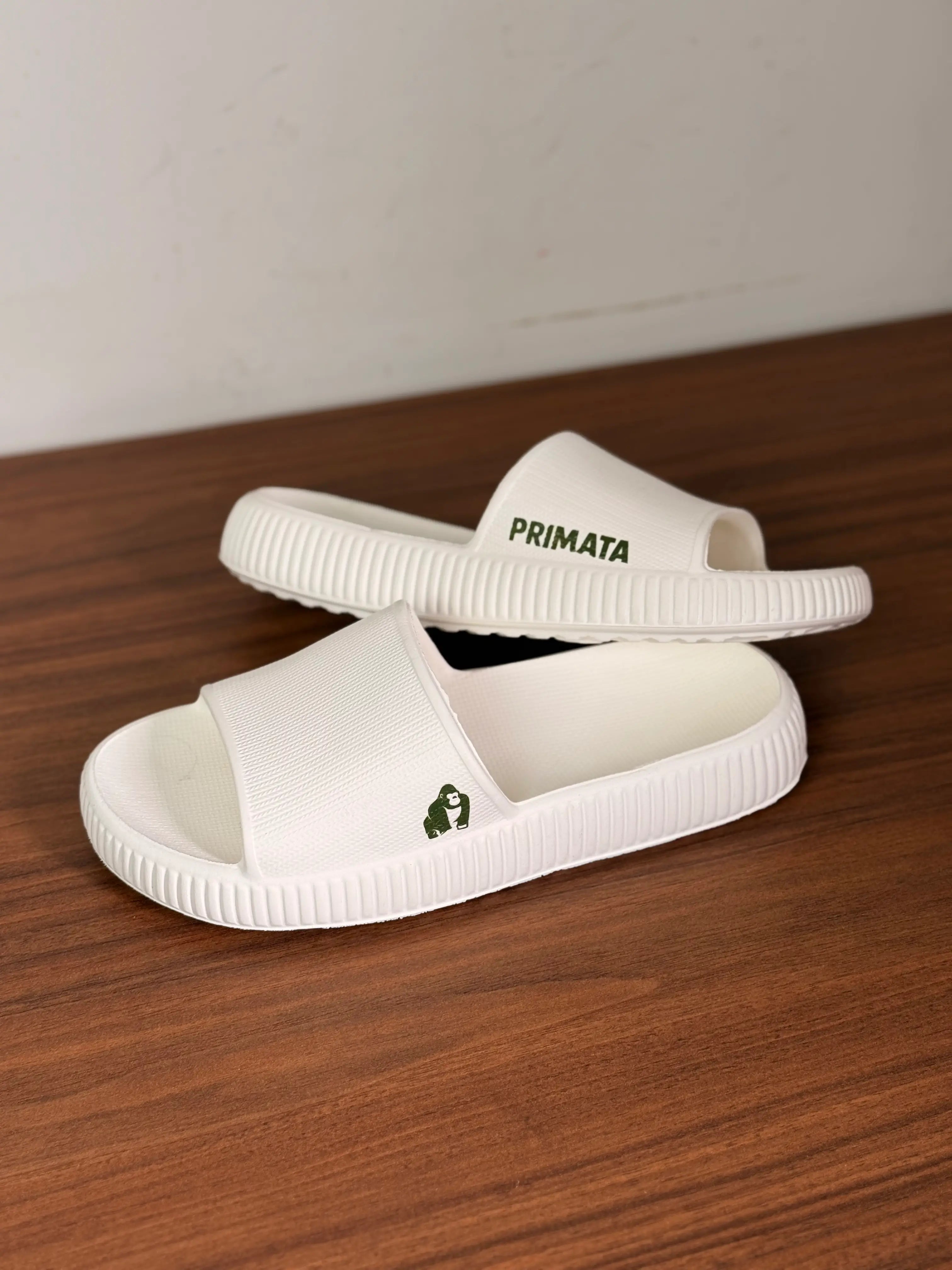 Chinelo Primata