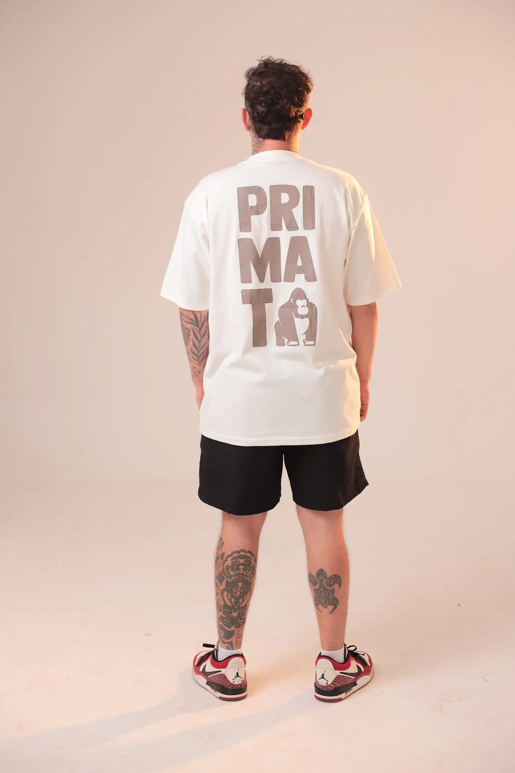 Oversized Primata