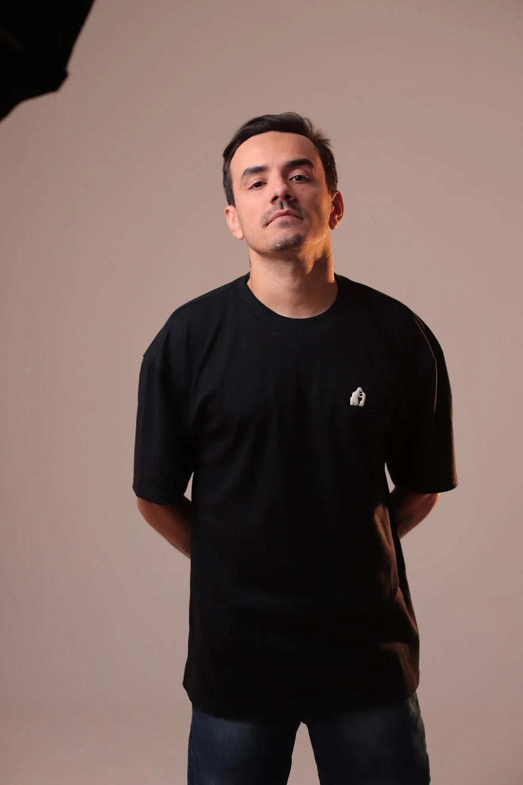 Oversized Primata